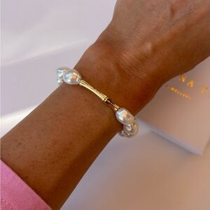 2 Elegant Pearl Bracelet with Gold Accents